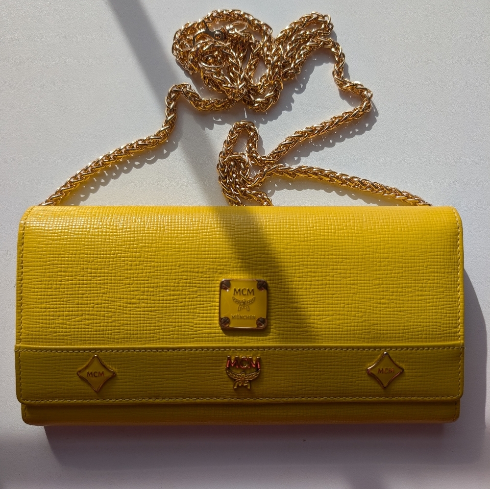 MCM Visetos Long Wallet in Rare Lemon Yellow - Picture 15 of 15